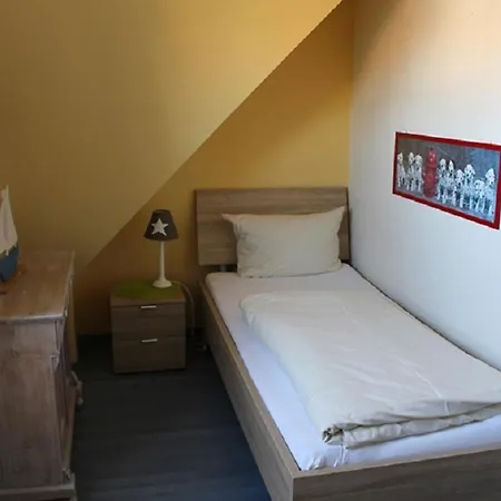 Teichhaus Holiday home *